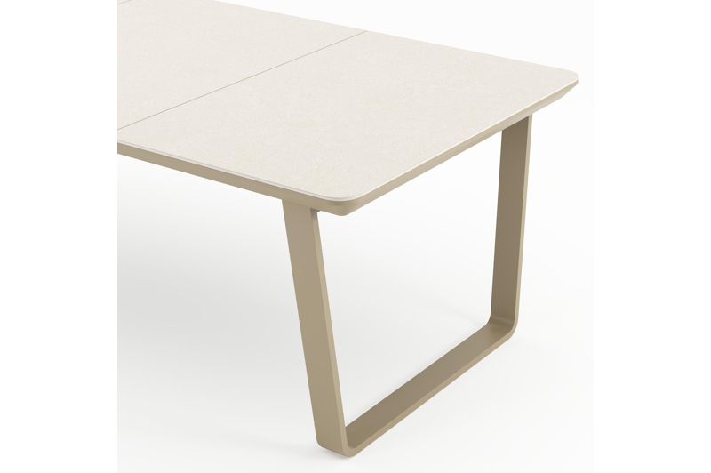 Alora tuintafel in beige aluminium en sintered stone beige - L 220 x B 100 x H 74 cm