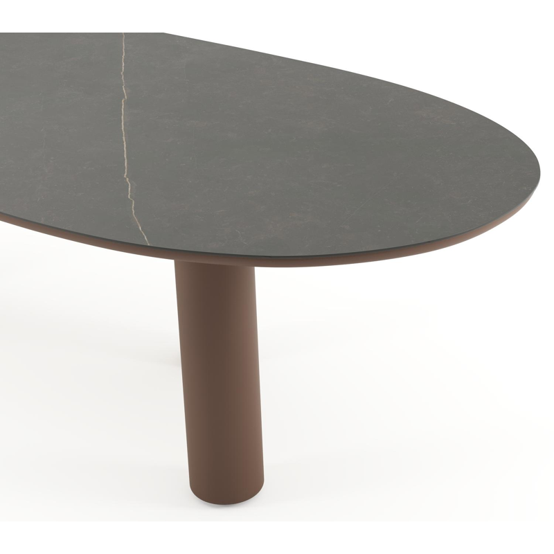 Table de jardin Amico organique en taupe aluminium et céramique pleine Calatorao - Lg. 280 x Lrg. 120 x Haut. 73.5 cm