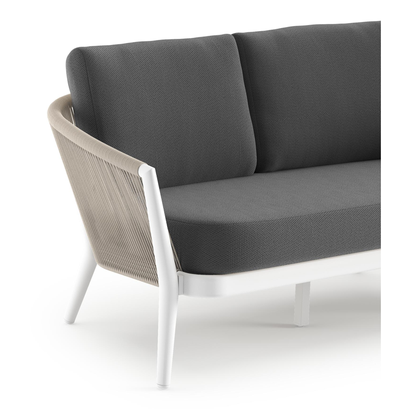 Orso loungebank in wit aluminium en beige verticaal geweven ronde rope met Lopi Shadow all weather sunbrella® luxe kussen