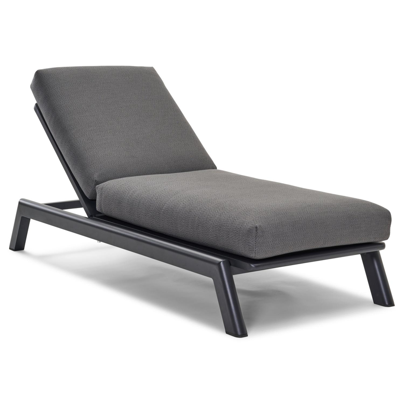 Cirello verstelbaar ligbed met pompsysteem in zwart aluminium met lopi shadow all weather sunbrella® luxe kussen