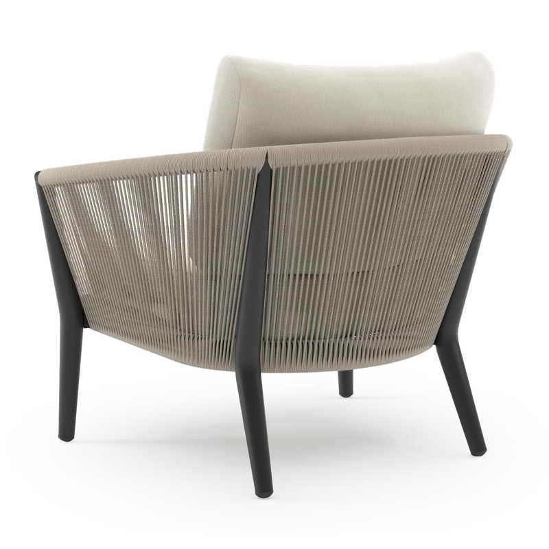 Orso loungestoel in zwart aluminium en beige verticaal geweven ronde rope met Savane White all weather sunbrella® luxe kussen
