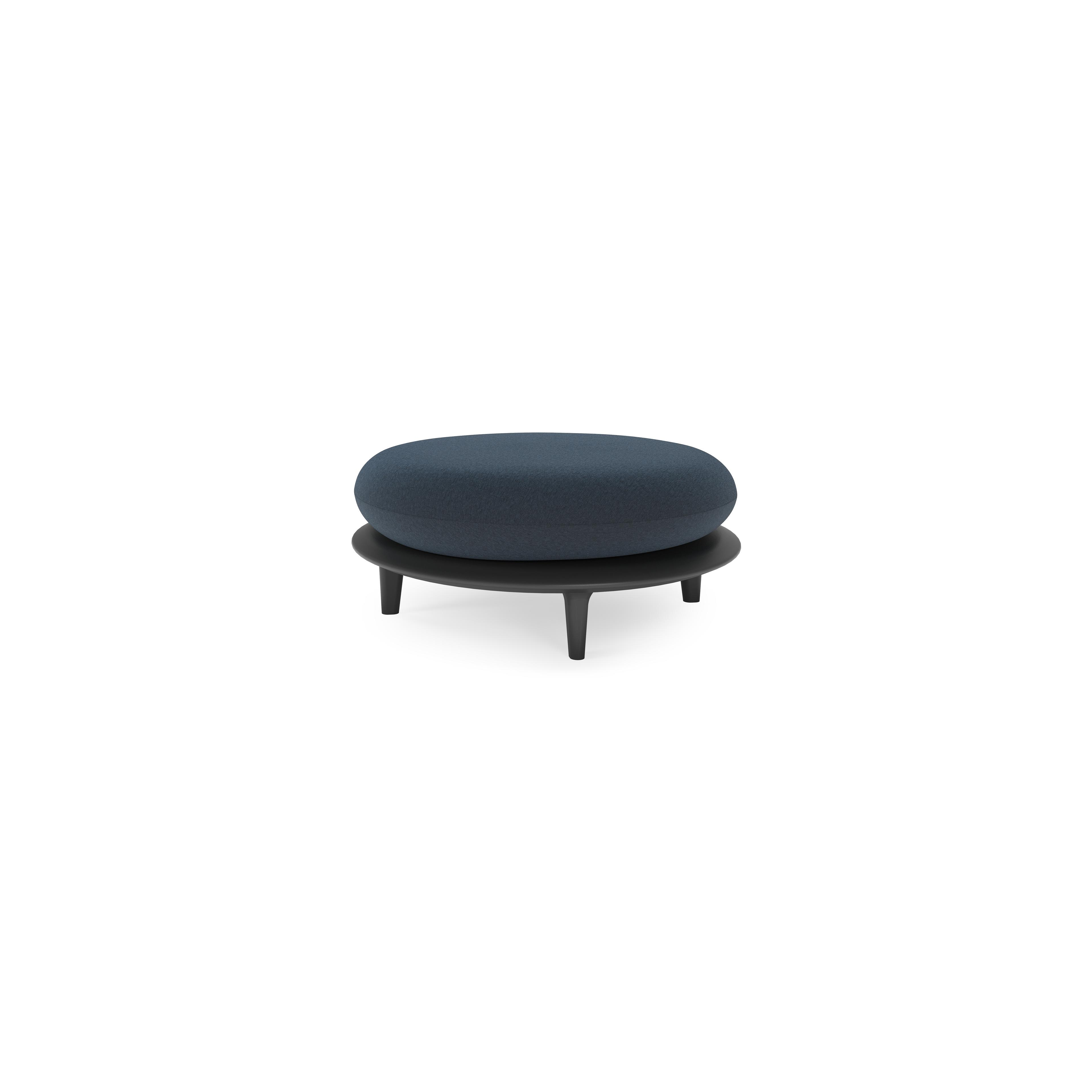Pouf Bomero en aluminium noir et coussins en all weather sunbrella® luxe heritage indigo