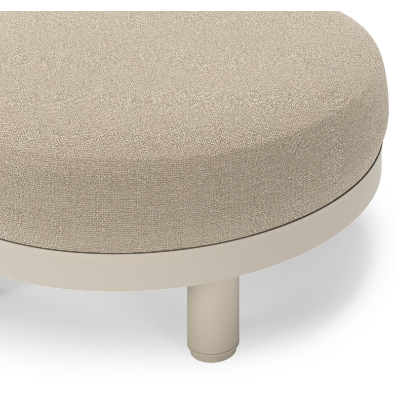 Donato lounge poef in beige aluminium met all weather cosytica Marbella Sand kussen