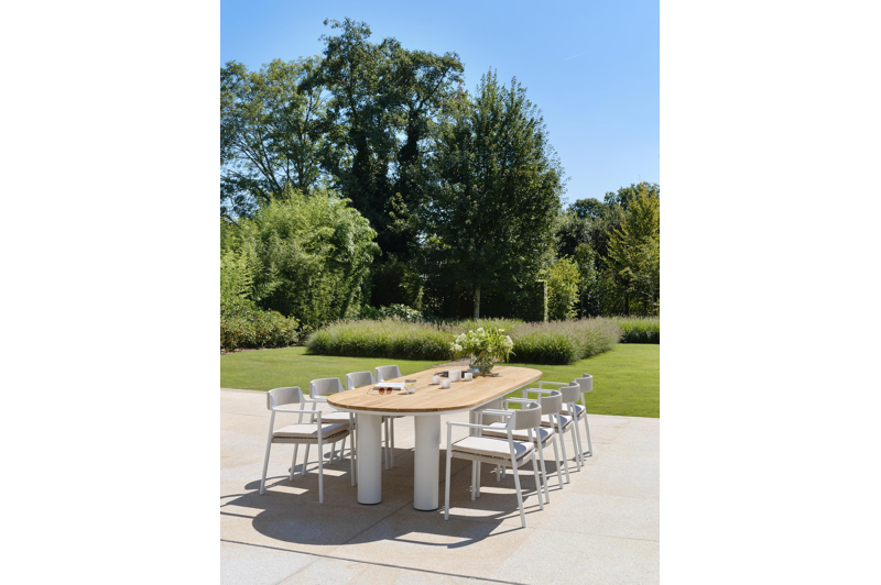 Fiordo tuinstoel in wit aluminium en beige vierkant geweven ronde rope 