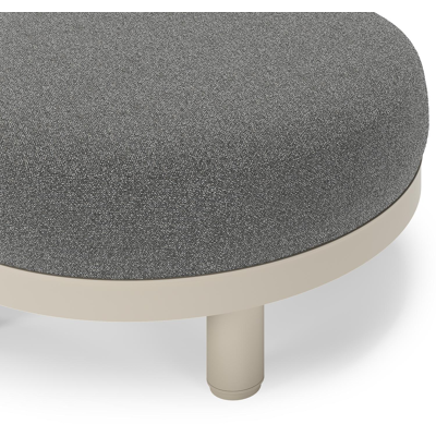 Donato lounge poef in beige aluminium met all weather cosytica Catania Black kussen