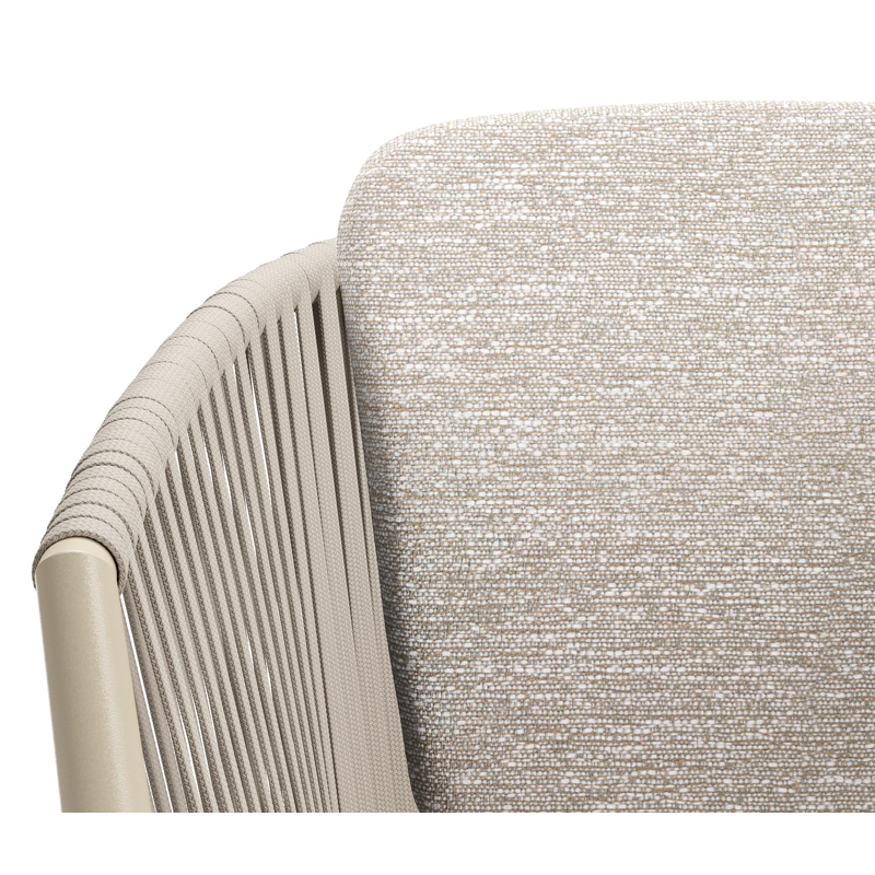 Chaise de jardin Orso en aluminium beige et corde plate tissée verticalement beige avec coussin en All Weather Sunbrella® Luxe Tundra Sand