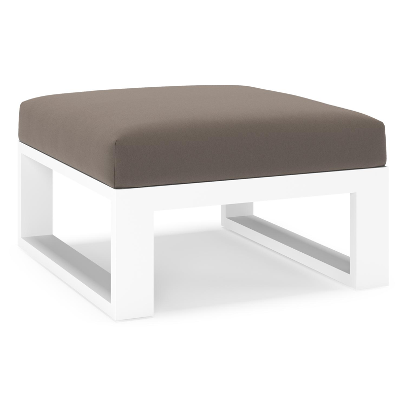 Verato poef in wit aluminium met natte nature grey all weather sunbrella® luxe kussen