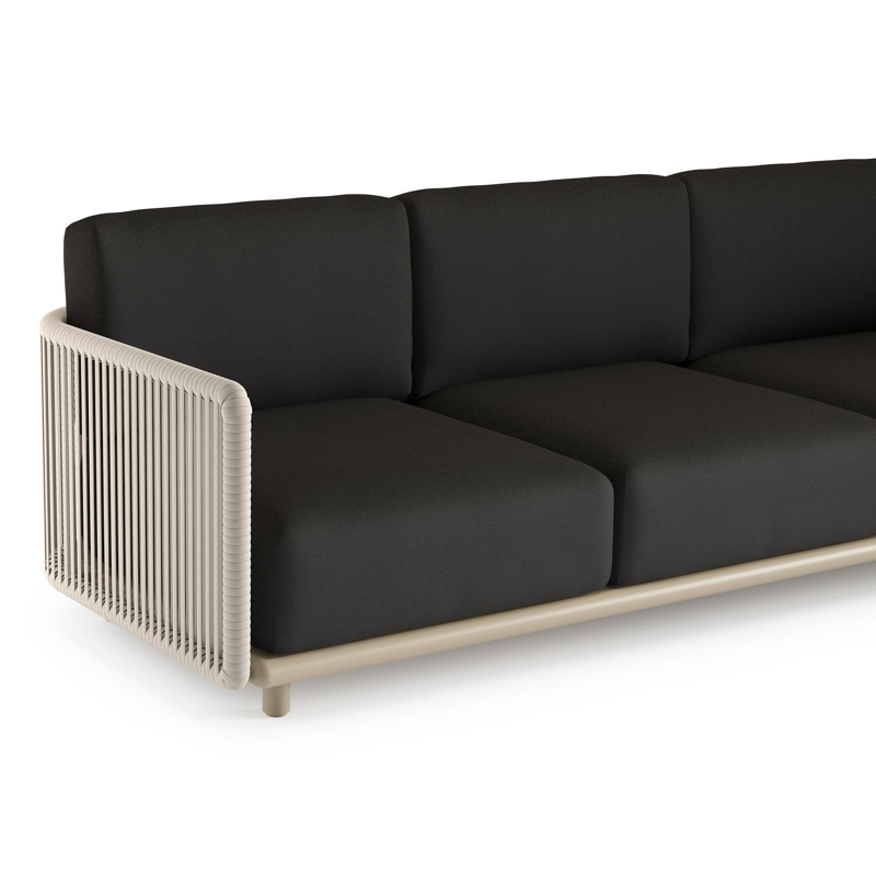 Organo loungehoek in beige aluminium en beige verticaal geweven luxe vlakke rope met heritage char all weather Sunbrella® luxe kussen