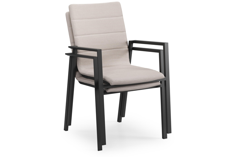 Cirello stapelbare tuinstoel in zwart aluminium en beige luxe textilene