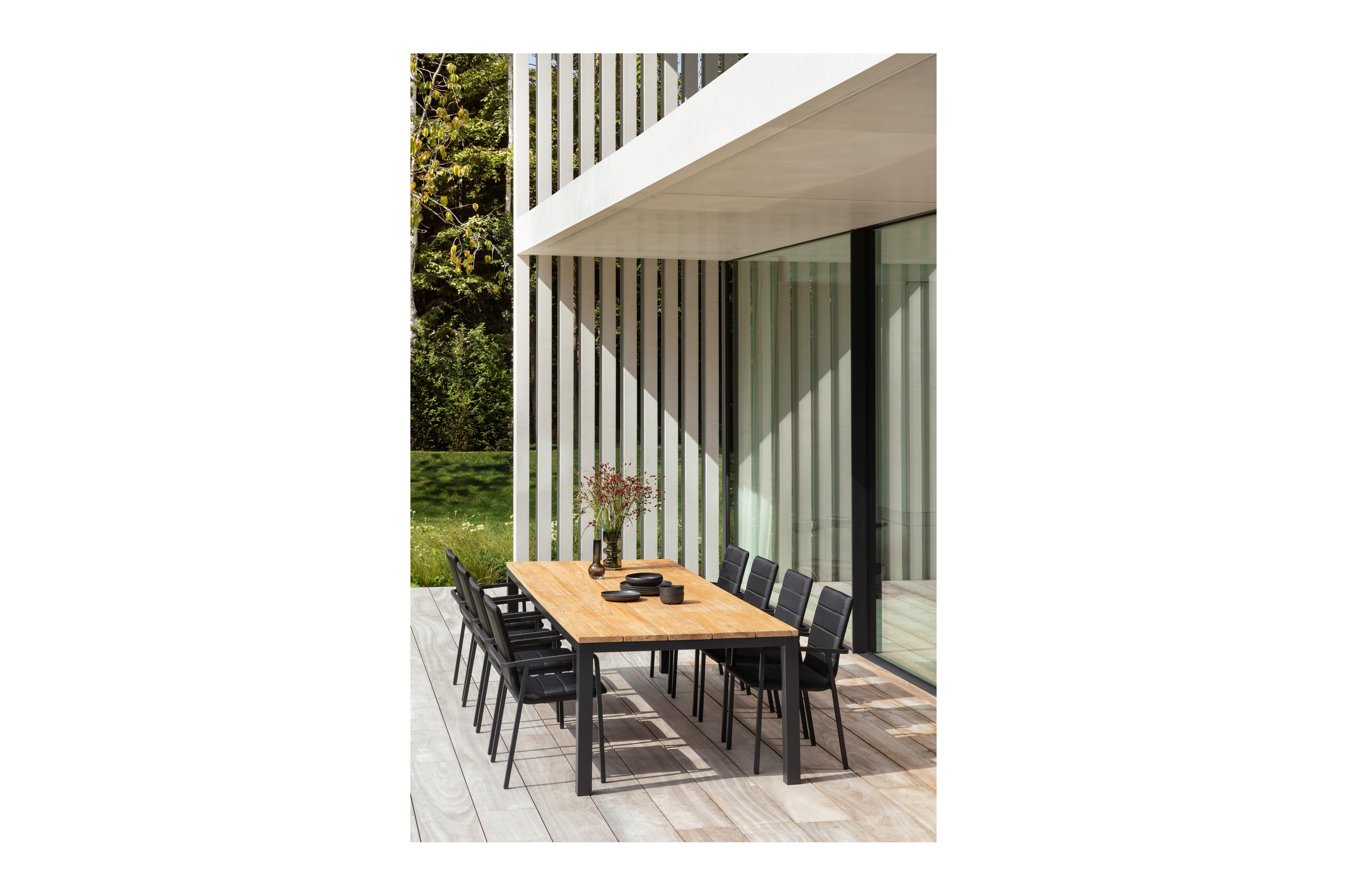Como tuintafel in zwart aluminium en teak - L 280 x B 110 x H 75 cm