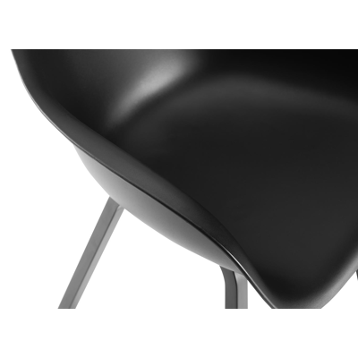 Virano tuinstoel in zwart aluminium en zwart kunststof