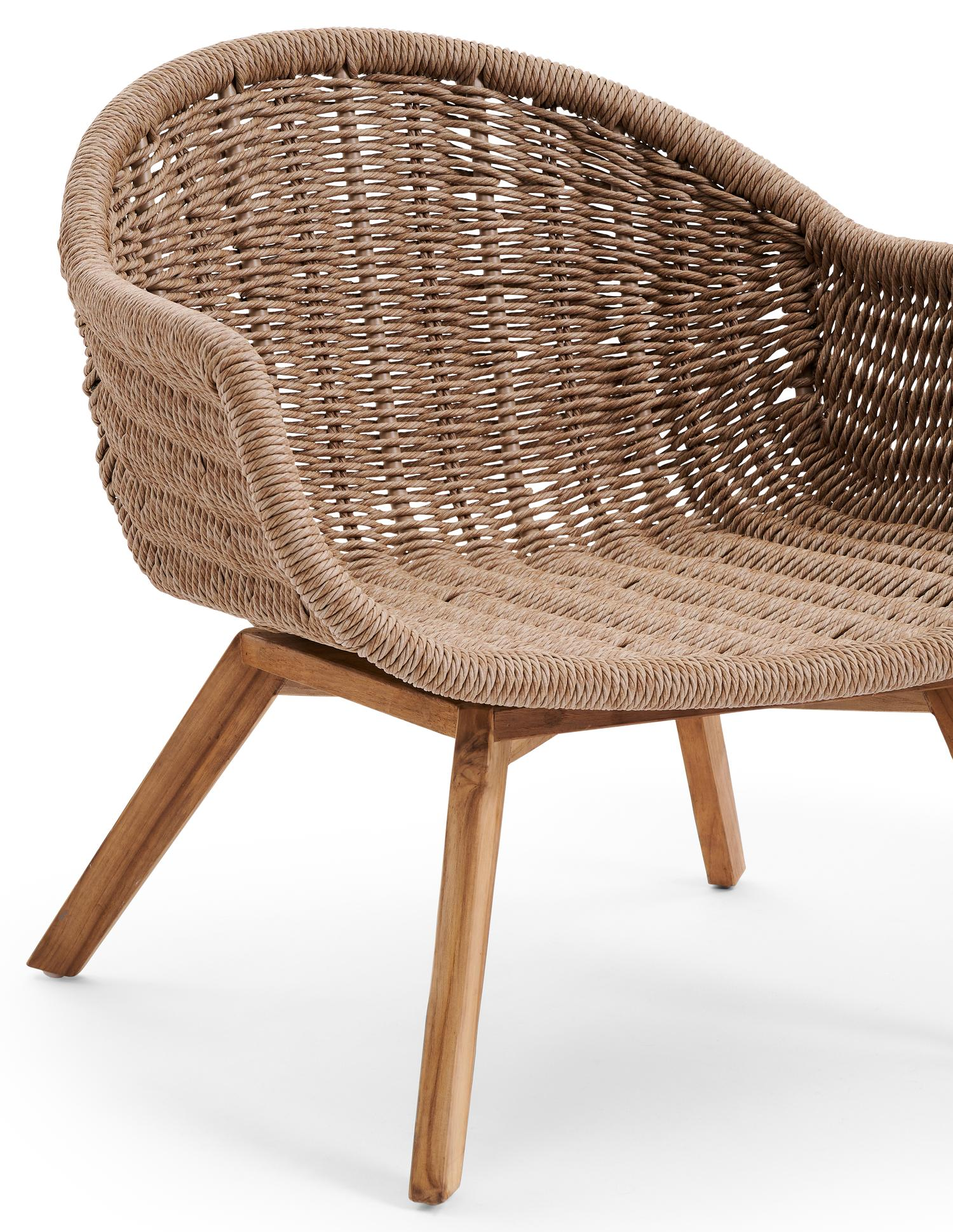 Pagino loungestoel 1-zit in teak en zwart gedraaide ronde wicker