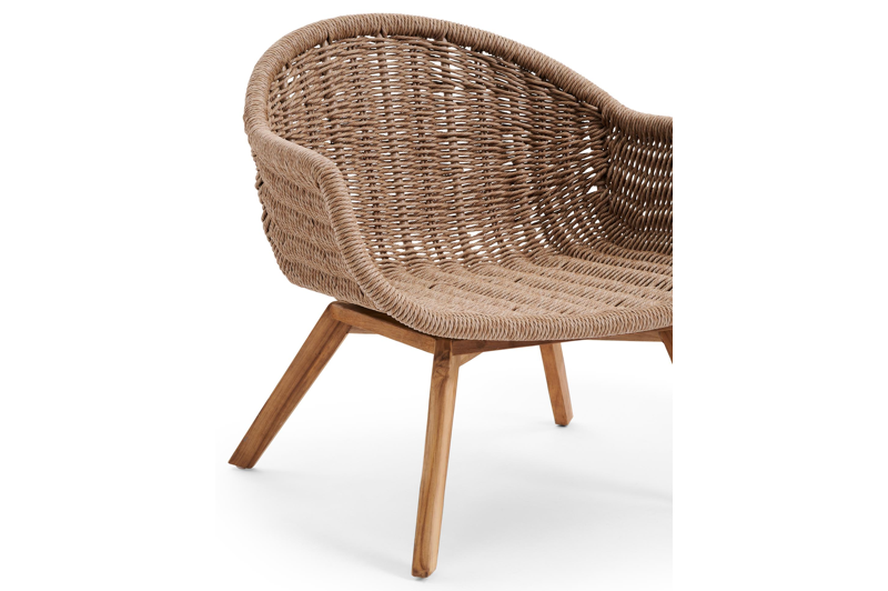 Pagino loungestoel 1-zit in teak en zwart gedraaide ronde wicker