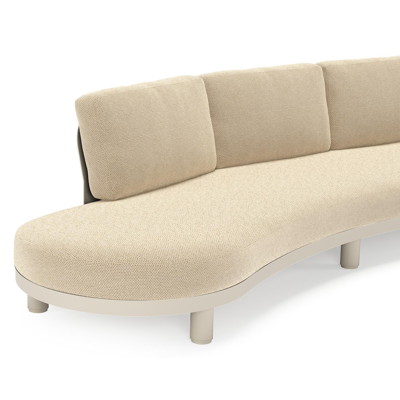 Donato loungebank in beige aluminium met all weather cosytica Althea Camel kussen