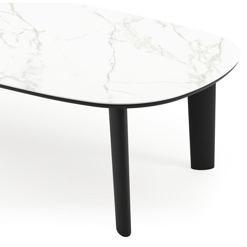 Table de jardin Amico bombo en aluminium noir et céramique pleine Calacatta - Lg. 270 x Lrg. 125 x Haut. 74 cm