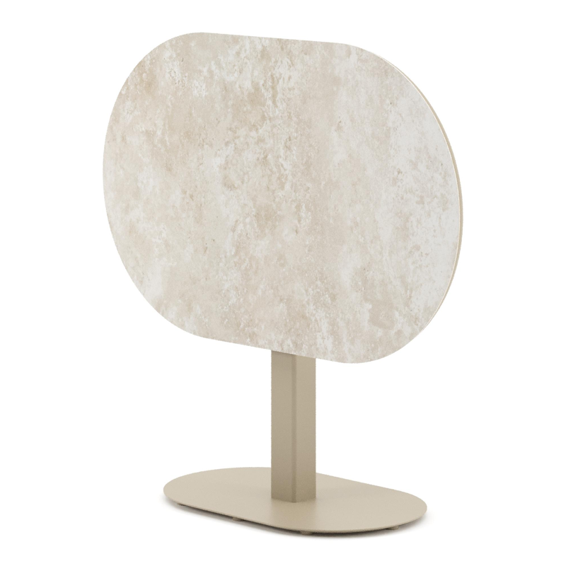 Table de jardin Teramo inclinable bombo en aluminium beige et céramique pleine Rapolano - Lg. 110 x Lrg. 70 x Haut. 74 cm