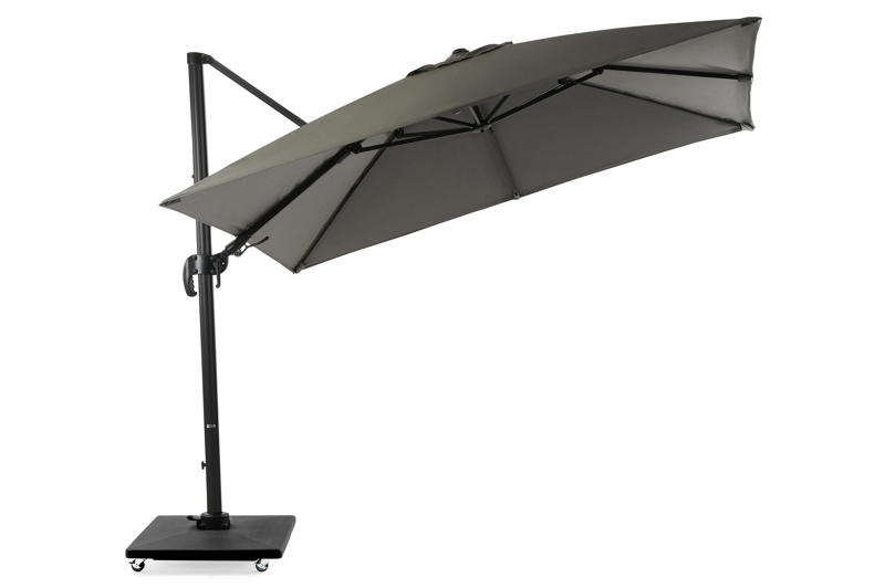 Avola zweefparasol met tiltfunctie in zwart aluminium met grijs sunbrella® premium parasoldoek - L1 300 x L2 300 cm (met voet)