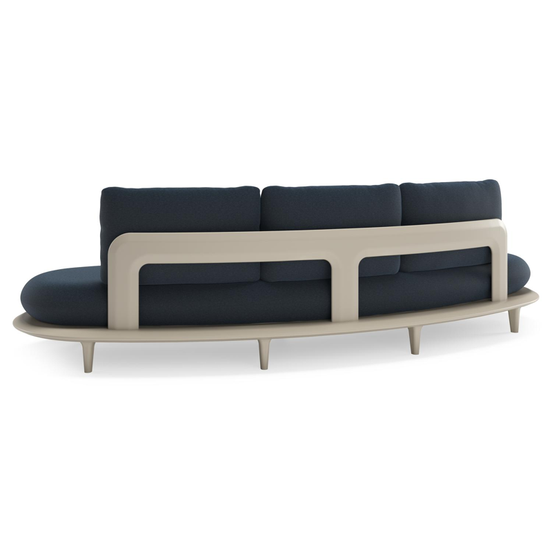 Bomero loungebank in beige aluminium met heritage indigo all weather sunbrella® luxe kussen