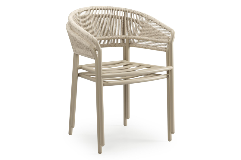 Mosa tuinset in beige aluminium en crema minerale sintered stone met 8 stapelbare Zamora tuinstoelen