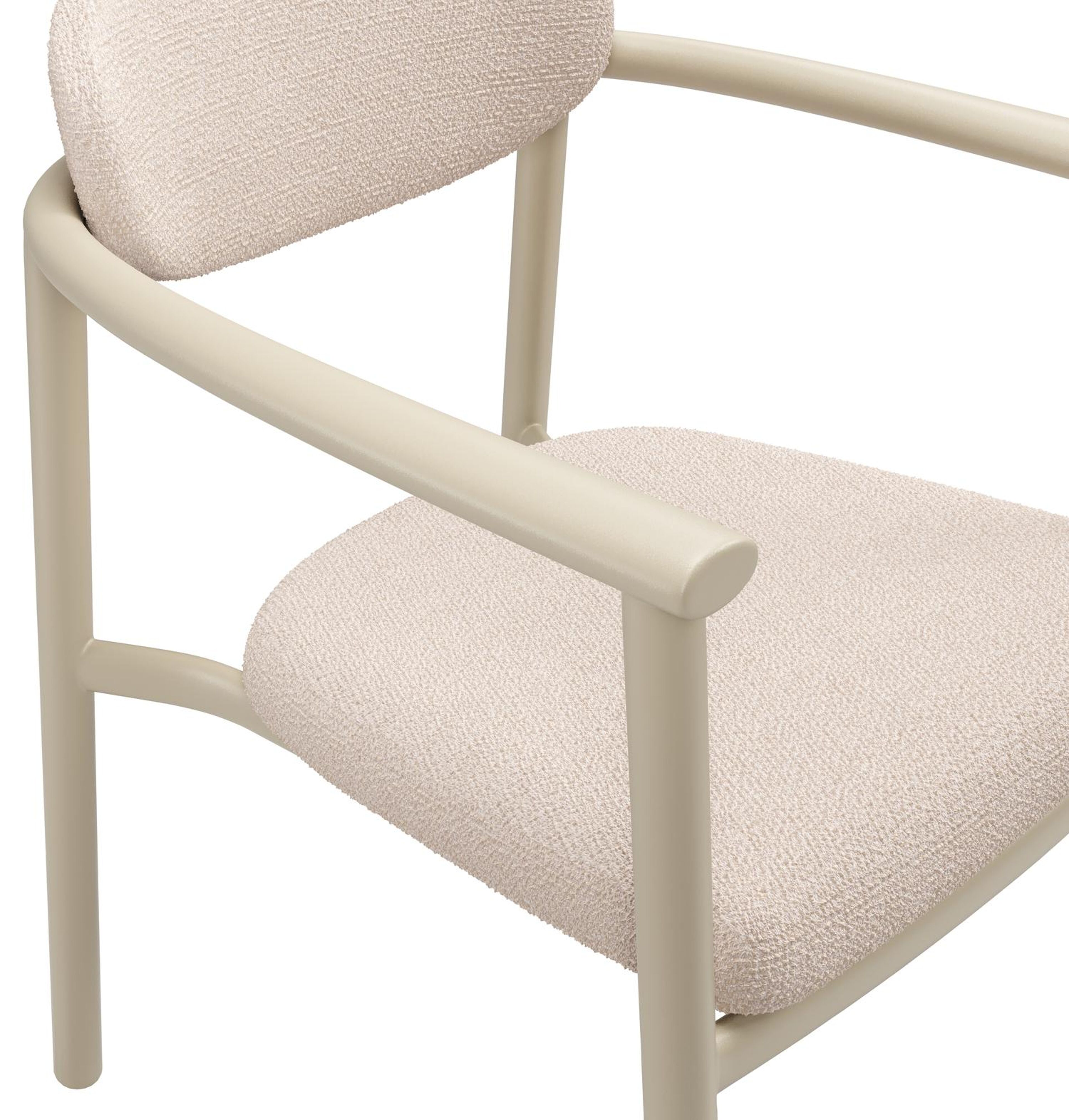 Ravo tuinstoel in beige aluminium met All Weather Sunbrella Luxe Wander Pilat kussen