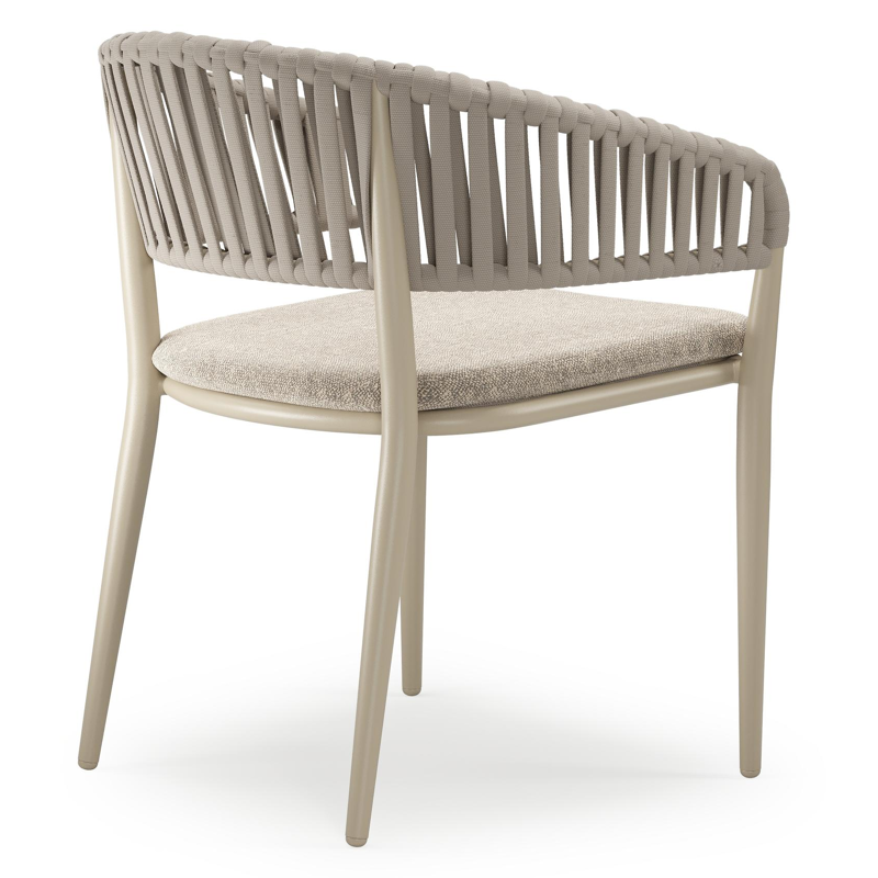 Tolfa stapelbare tuinstoel in beige aluminium en beige verticaal geweven luxe vlakke brede rope met stoelkussen in All Weather Sunbrella® Luxe Chartres Pewter