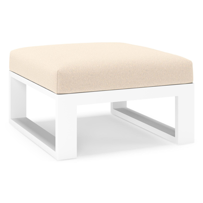 Pouf Verato en aluminium blanc et coussins en all weather sunbrella® luxe heritage papyrus