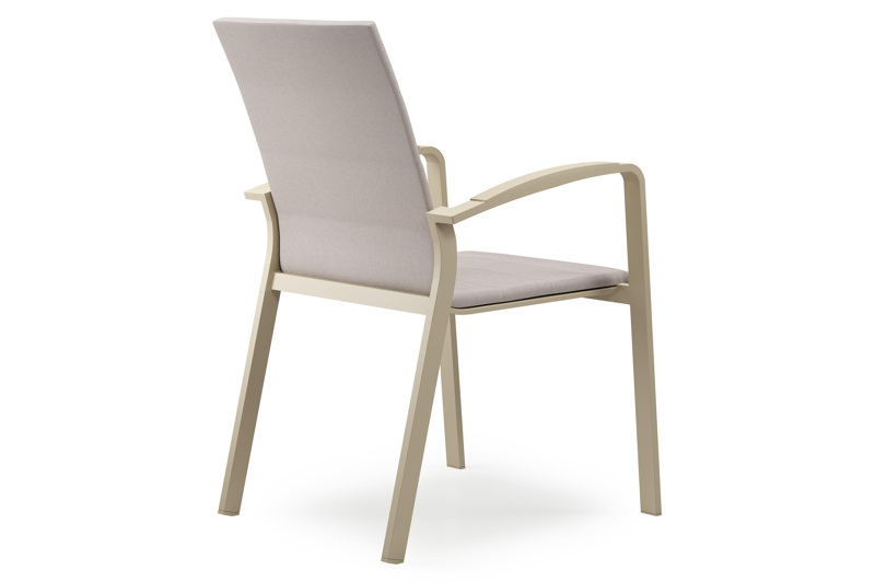 Lioni stapelbare tuinstoel in beige aluminium en beige dubbele luxe textilene