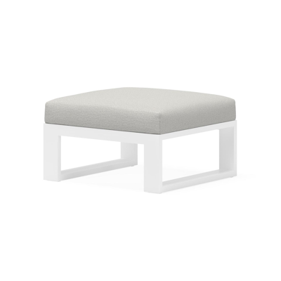 Verato poef in wit aluminium met savane nimbus all weather sunbrella® luxe kussen