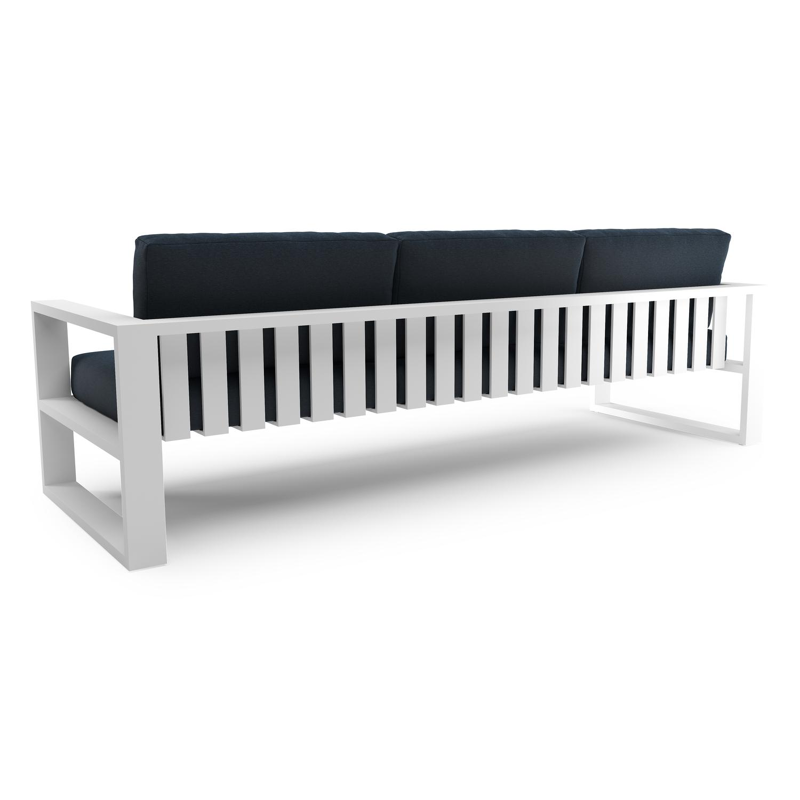 Verato loungebank in wit aluminium met heritage indigo all weather sunbrella® luxe kussen