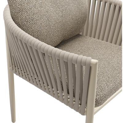 Organo tuinstoel in beige aluminium en beige verticaal geweven luxe vlakke rope met zitkussen in All Weather Cosytica Madagascar Burch