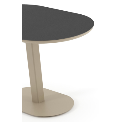Teramo tuintafel bombo in beige aluminium en volkeramiek Nero Black - L 110 x B 70 x H 73.7 cm