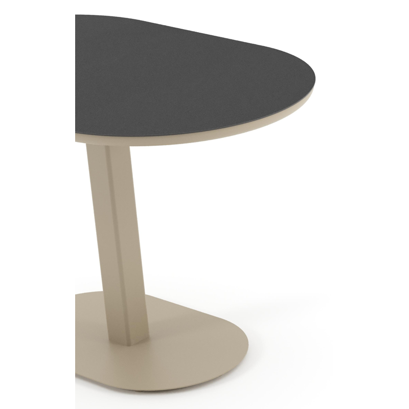 Teramo kantelbare tuintafel bombo in beige aluminium en volkeramiek Nero Black - L 110 x B 70 x H 74 cm