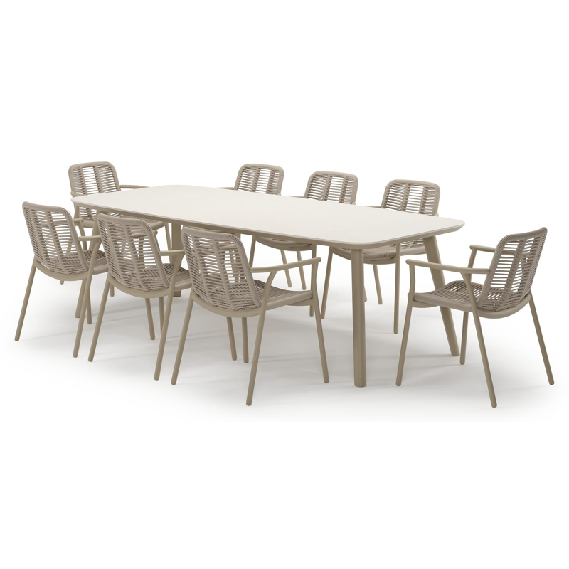 Mosa tuinset in beige aluminium en crema minerale sintered stone met 8 stapelbare Berga tuinstoelen