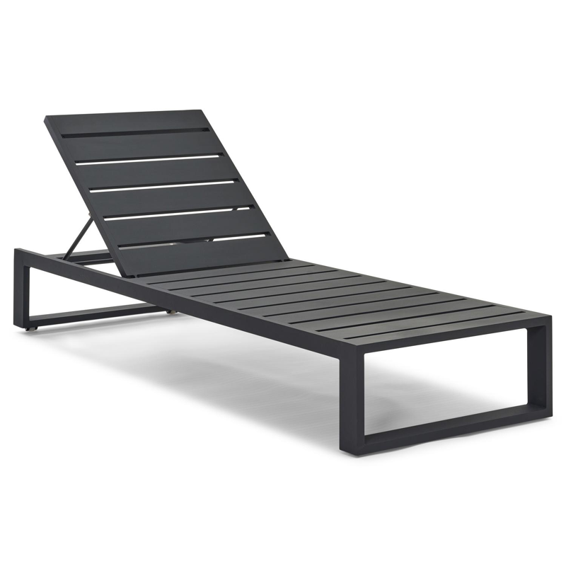 Verato verstelbaar ligbed in zwart aluminium met natte sooty all weather Sunbrella® luxe kussen