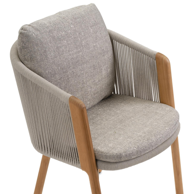 Gardo tuinstoel in teak en beige verticaal geweven ronde rope met kussen in chartres pewter all weather sunbrella® luxe