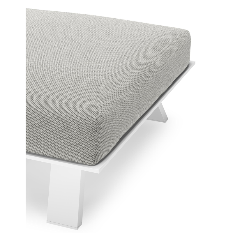 Pouf Cesano en aluminium blanc et coussin en all weather Sunbrella® luxe lopi ash