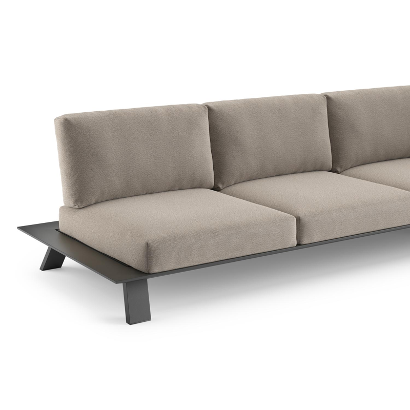 Cesano loungehoek in zwart aluminium met savane coconut all weather Sunbrella® luxe kussen