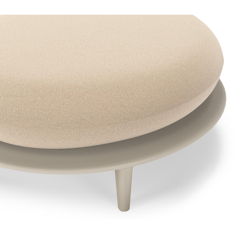 Bomero poef in beige aluminium met natte heather beige all weather sunbrella® luxe kussen