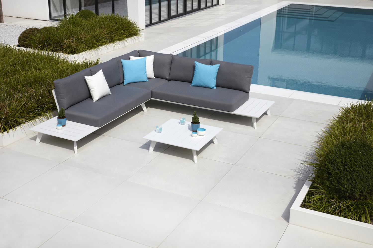 Puglia loungehoek in wit aluminium met grijs weather+ softtouch kussens