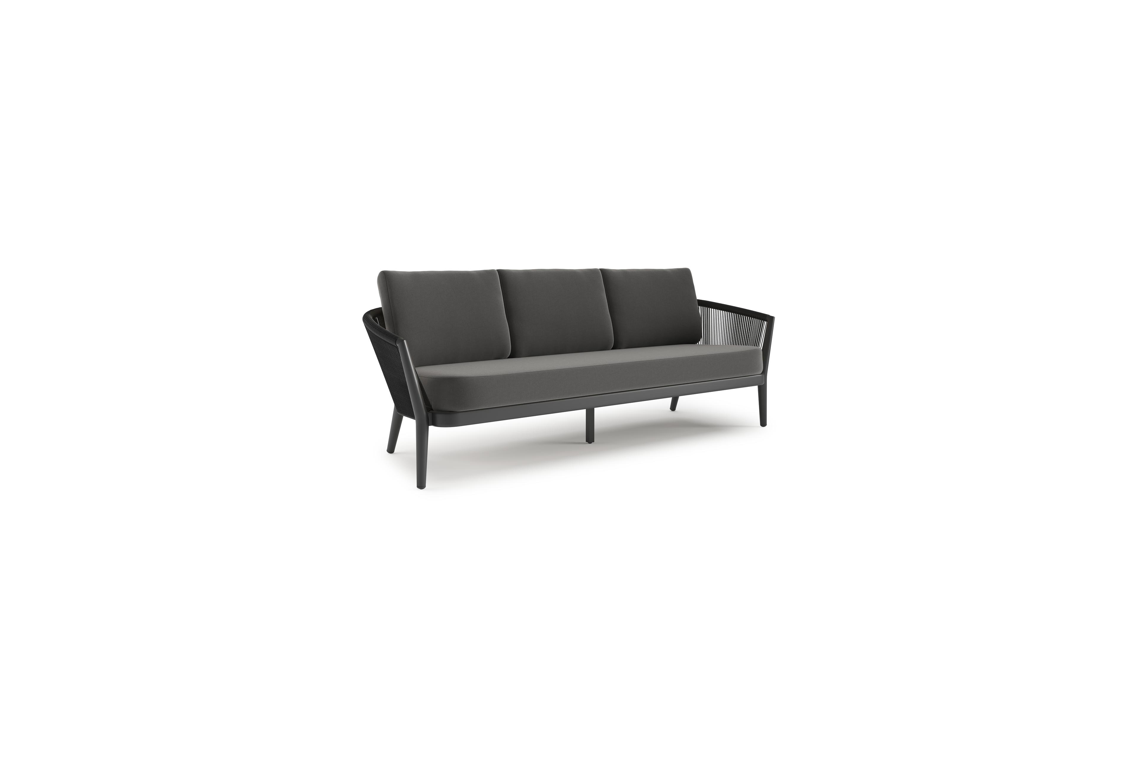 Orso loungebank in zwart aluminium en zwart verticaal geweven ronde rope met Natte Charcoal Chine all weather sunbrella® luxe kussen