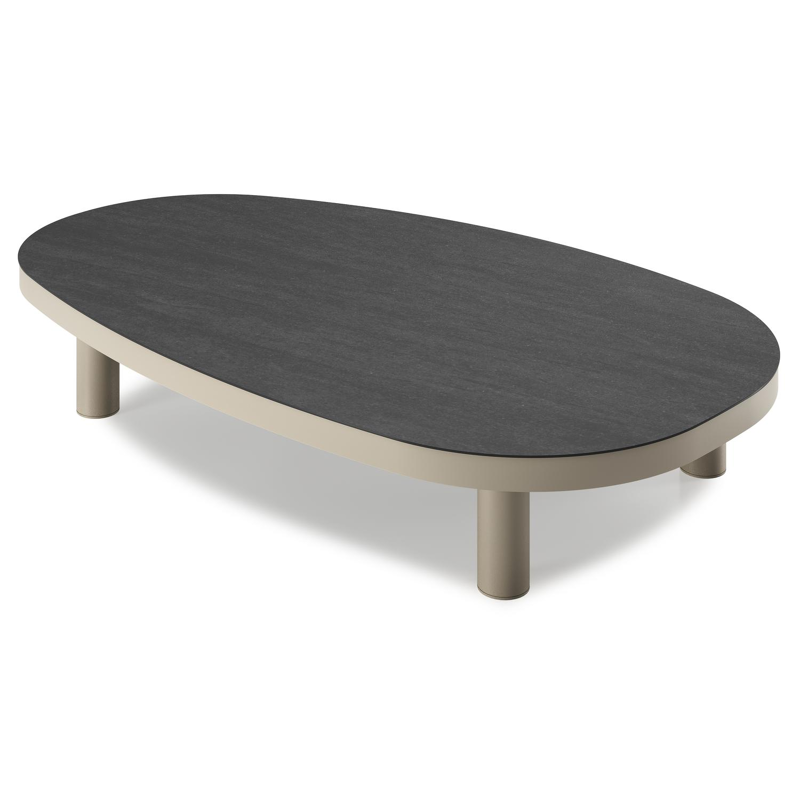 Table de basse Donato organique en aluminium beige et céramique pleine Basalt Black - Lg. 151 x Lrg. 90 x Haut. 24.5 cm