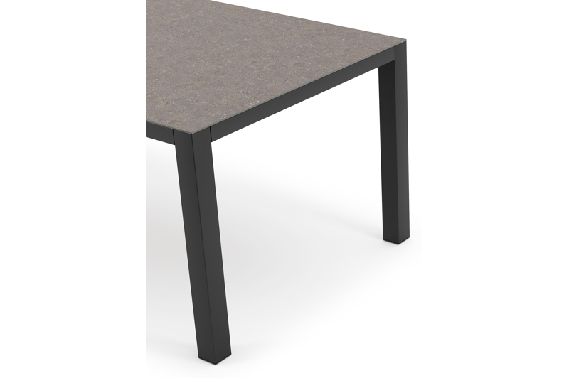 Como tuintafel rechthoekig in zwart aluminium en volkeramiek wulong - L 160 x B 100 x H 75 cm
