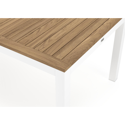 Varese tuinset in wit aluminium en teak naturel tafelblad met 8 stapelbare Calobra tuinstoelen