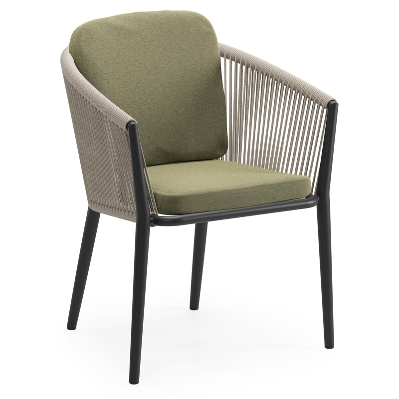 Orso tuinstoel in zwart aluminium en beige verticaal geweven ronde rope met luxe zitkussen in All Weather Sunbrella® Luxe Heritage Leaf