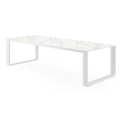 Table de jardin Atessa en aluminium blanc et céramique pleine calacatta - Lg 280 x Larg, 110 x H 75 cm