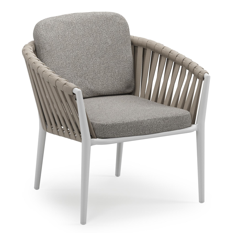 Orso low dining tuinstoel in wit aluminium en beige verticaal geweven luxe vlakke brede rope met stoelkussen in All Weather Sunbrella® Luxe Tundra Charcoal