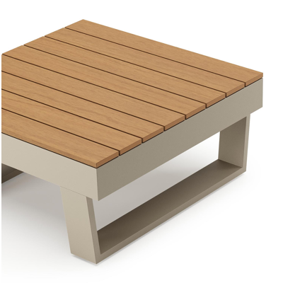 Table basse Alora en beige aluminium et polywood - Lg. 77 x Lrg. 77 x Haut. 35 cm