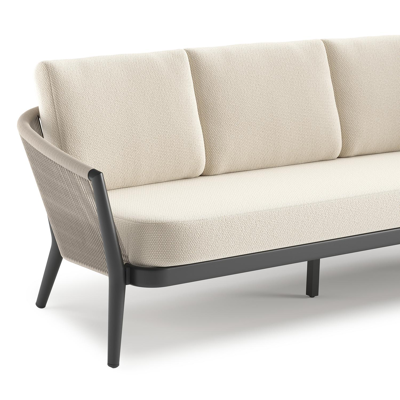 Orso loungebank in zwart aluminium en beige verticaal geweven ronde rope met Althea Off White all weather cosytica kussen