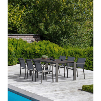 Ensemble de jardin Trente en aluminium noir avec plateau de table en céramique pleine noir et 6 chaises de jardin empilables Bareto