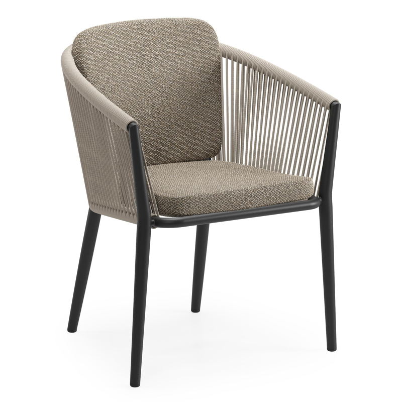 Orso tuinstoel in zwart aluminium en beige verticaal geweven ronde rope met zitkussen in All Weather Cosytica Madagascar Burch